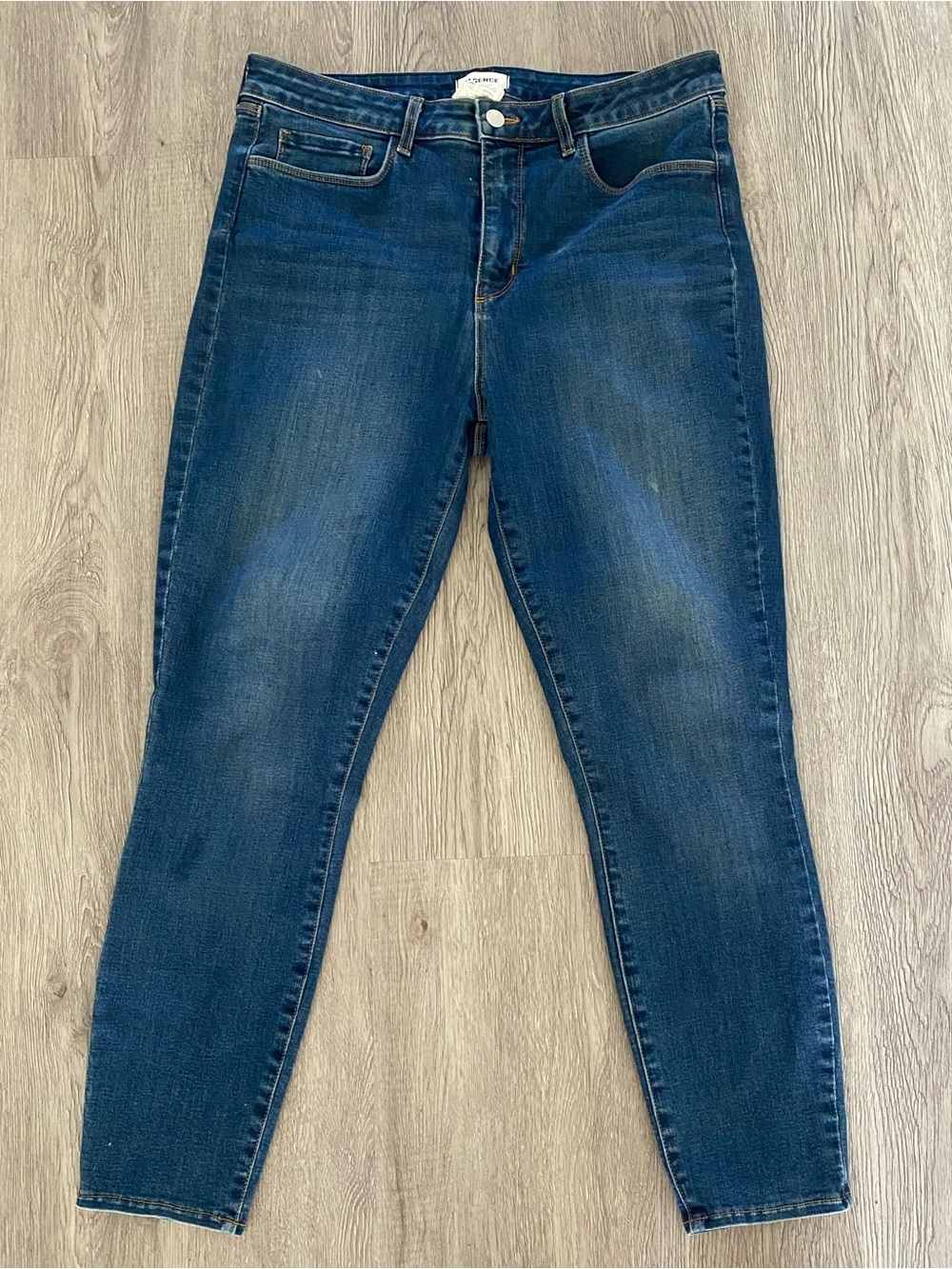 Lagence jeans size 32 skinny prime blue vintage color Repreve Margot worn once